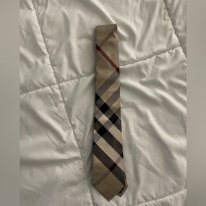 Men’s Burberry Tie